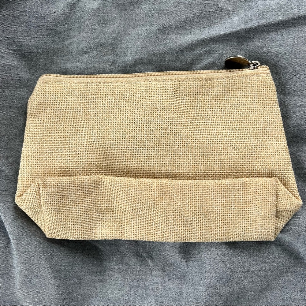 Bee Burlap Pouch - image 2